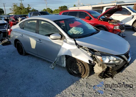 2017 Nissan Sentra S z USA, uszkodzony, nr VIN 3N1AB7AP9HL636453
